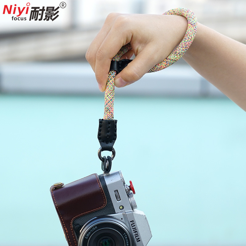 一眼レフデジタル一眼レフミラーレスカメラ用ライカソニーペンテ - Photography Ratio のレビューと価格